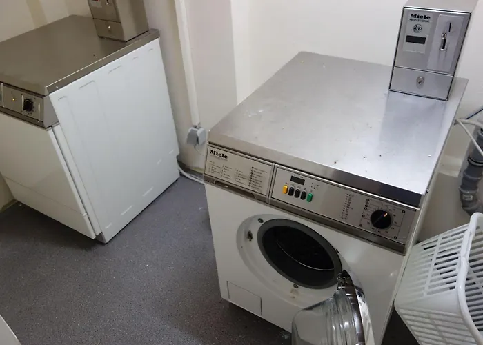 Ferienwohnung-7-villa-celia-sellin-strandnah-fuer-4-personen Lägenhet